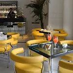 パラッツォ エセドラ 4*