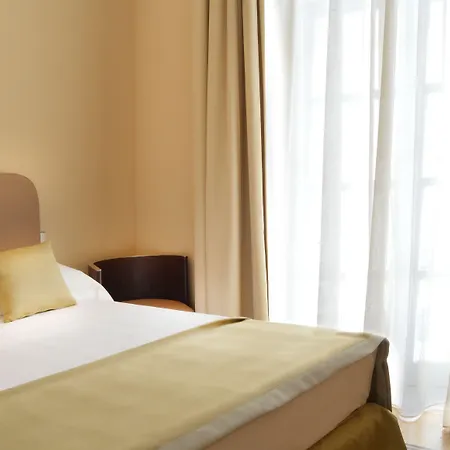 Palazzo Esedra Hotel Nápoles