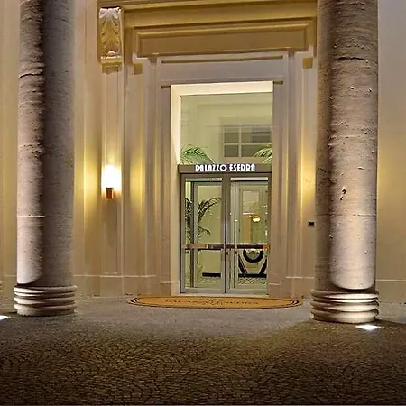 Palazzo Esedra Ξενοδοχείο 4*