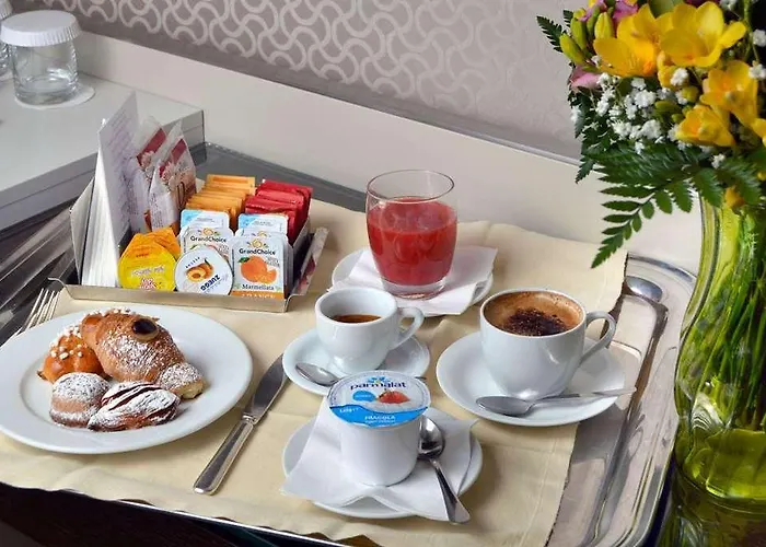 Отель Palazzo Esedra 4*