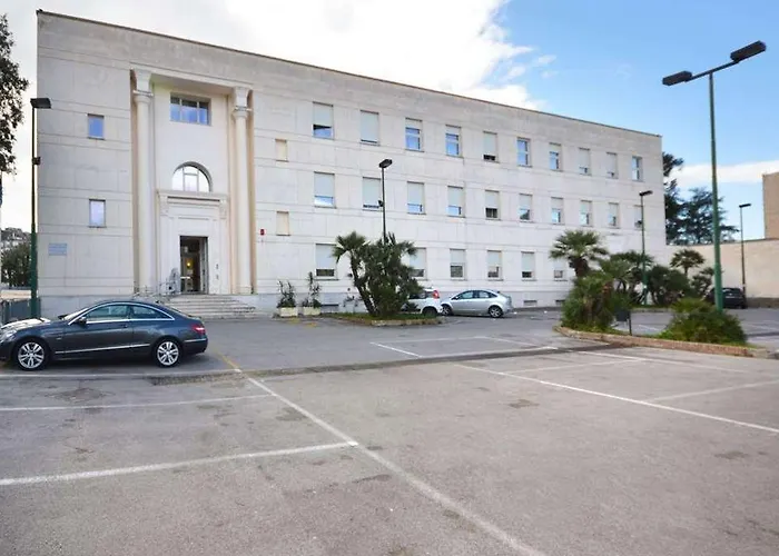 Отель Palazzo Esedra Неаполь