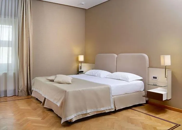 Отель Palazzo Esedra 4*