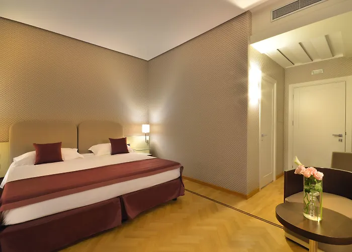 Palazzo Esedra Отель