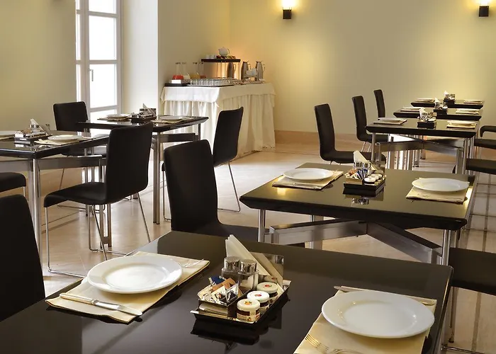 Palazzo Esedra Отель 4*