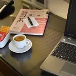 Palazzo Esedra Hotel Neapol