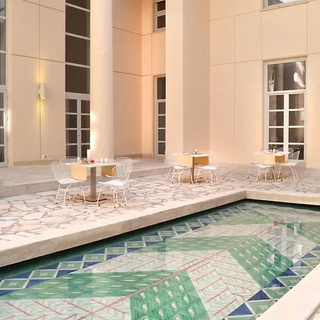 Palazzo Esedra Hotel