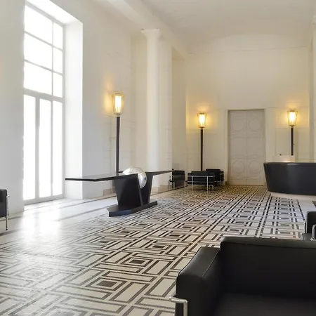 Hotell Palazzo Esedra 4*