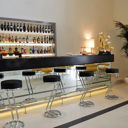 Hotell Palazzo Esedra Neapel
