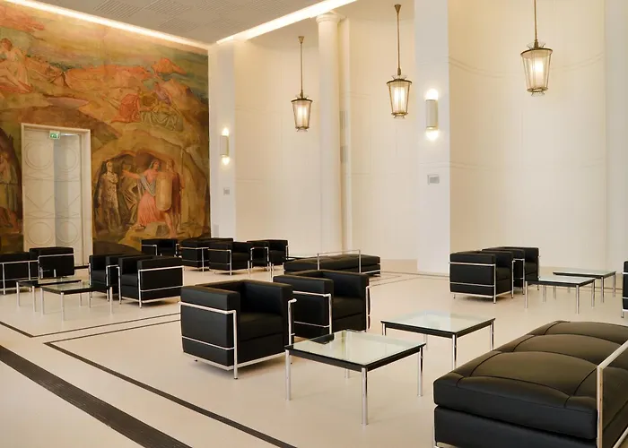 艾瑟达帕拉佐酒店